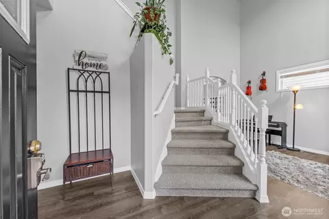 Entry Way - 20012 194th Ave E, Orting, WA 98360 photo 2 of 3