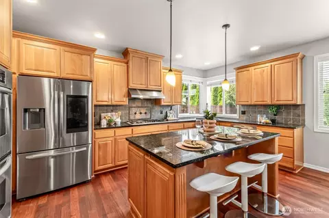Kitchen - 3915 214th St SE, Bothell, WA 98021 photo 2 of 3