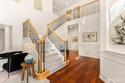 Entry Way - 3915 214th St SE, Bothell, WA 98021 photo 4 of 4