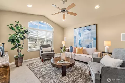 Living - 3915 214th St SE, Bothell, WA 98021 photo 3 of 4