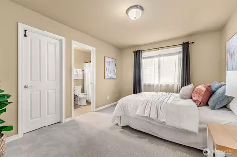 Bedroom - 3915 214th St SE, Bothell, WA 98021 photo 3 of 5