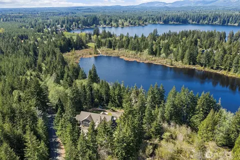 341 W Reeves Hill Dr, Shelton, WA 98584