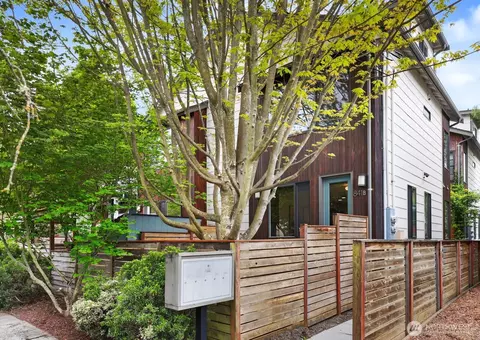 841 NW B Nw 63rd St, Seattle, WA 98107