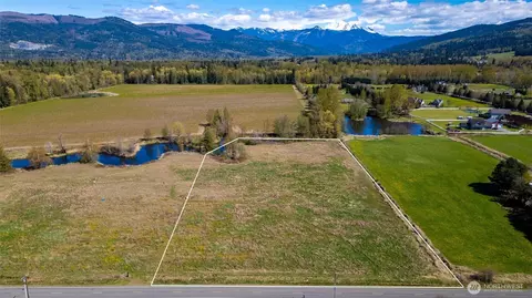 5500 Sand Rd, Bellingham, WA 98226