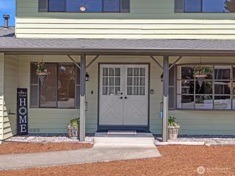12314 NE 162nd St, Bothell, WA 98011