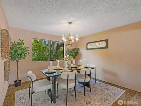 Dining - 12314 NE 162nd St, Bothell, WA 98011 photo 2 of 2