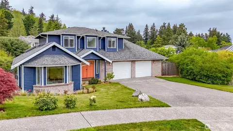 1855 Hillside Dr NE, Tacoma, WA 98422