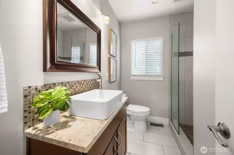 Bath - 814 23rd Ave E, Seattle, WA 98112 photo 1 of 5