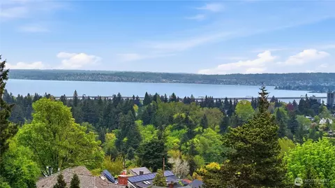 View/Area - 814 23rd Ave E, Seattle, WA 98112 photo 5 of 5