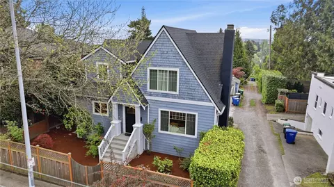 Exterior - 814 23rd Ave E, Seattle, WA 98112 photo 6 of 6