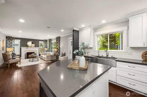 Kitchen - 814 23rd Ave E, Seattle, WA 98112 photo 3 of 4