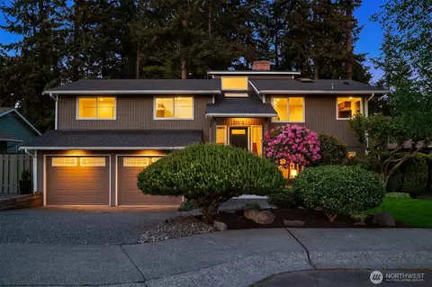 20213 84th Pl W, Edmonds, WA 98026