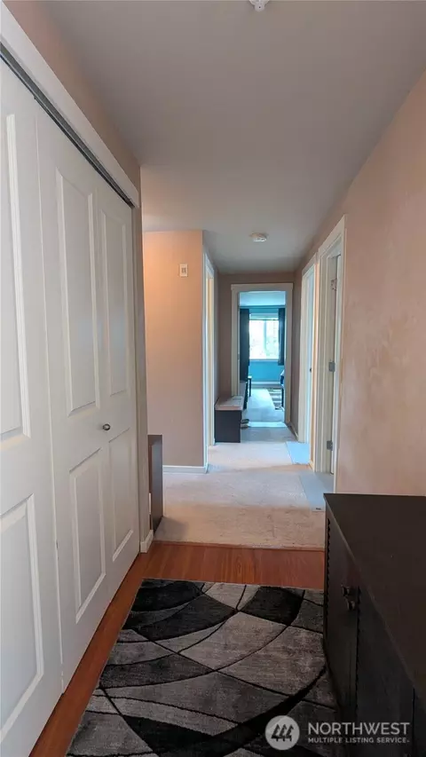 Entry Way - 12404 E Gibson Rd #P306, Everett, WA 98204 photo 2 of 2