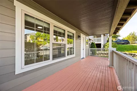 20107 40th Ave E, Spanaway, WA 98387 photo 4