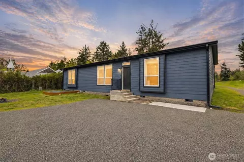 23918 U St, Ocean Park, WA 98640
