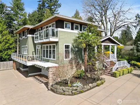 11222 NE 100th St, Kirkland, WA 98033