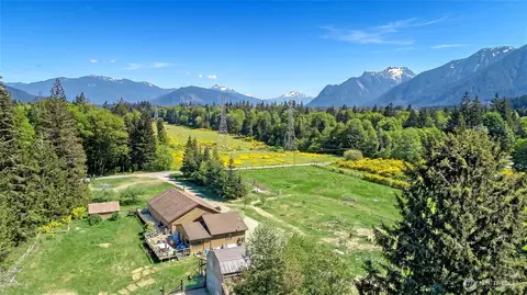 30520 379th Ave NE, Arlington, WA 98223