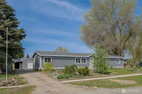 316 S Columbia Ave, Waterville, WA 98858