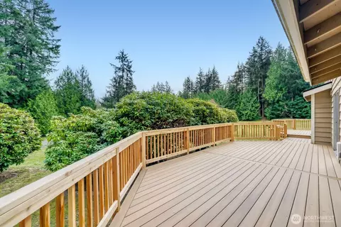 Exterior - 20115 48 Ave SE, Bothell, WA 98012 photo 2 of 5