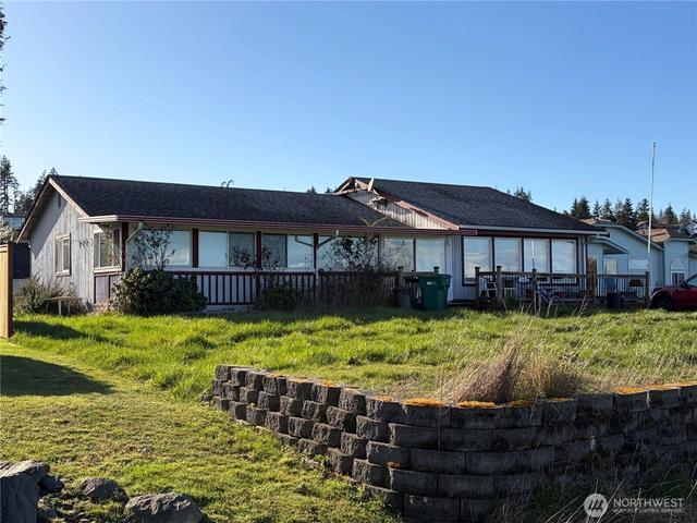 1528 Carol St, Camano Island, WA 98282