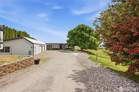 66 Lakeview Way, Brewster, WA 98812