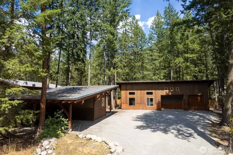 16 Littell Rd, Mazama, WA 98833