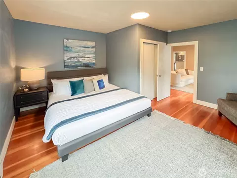 2315 E Spring St, Seattle, WA 98122 photo 10