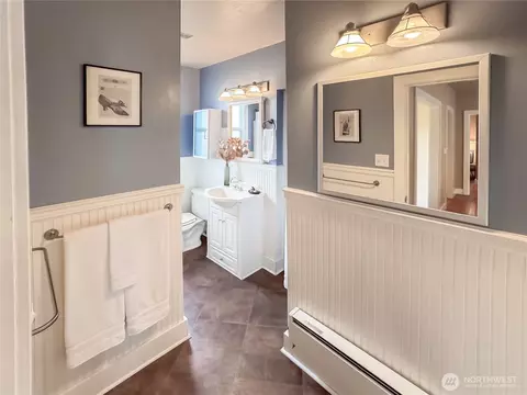 2315 E Spring St, Seattle, WA 98122 photo 11