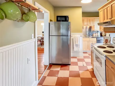 2315 E Spring St, Seattle, WA 98122 photo 16