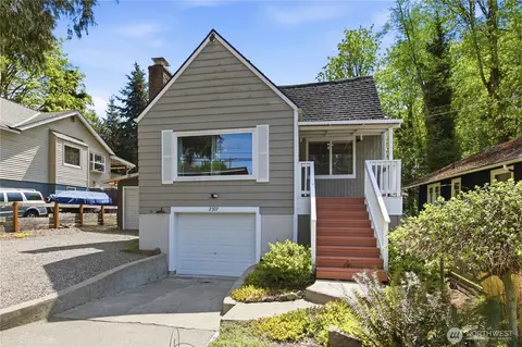 2307 SW Myrtle St, Seattle, WA 98106