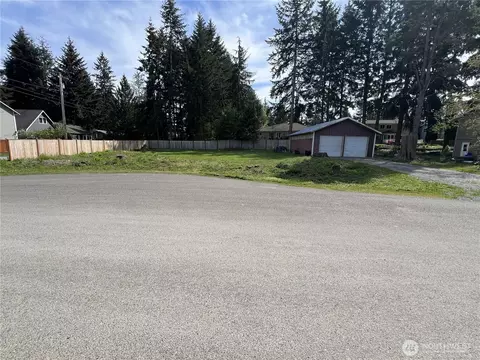 3616 120th Pl SE, Everett, WA 98208