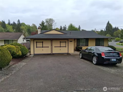 21016 11th Ave S, Des Moines, WA 98198