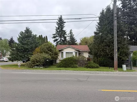 821 108th St S, Tacoma, WA 98444
