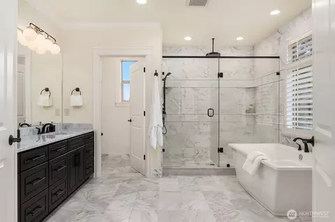Bath - 1145 33rd Ave E, Seattle, WA 98112 photo 5 of 7