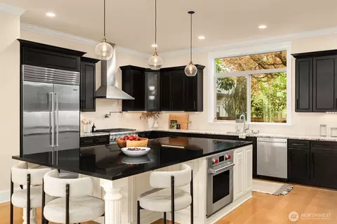 Kitchen - 1145 33rd Ave E, Seattle, WA 98112 photo 2 of 5