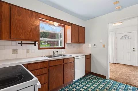 2 Pacific Pl, Longview, WA 98632 photo 9