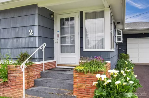 2 Pacific Pl, Longview, WA 98632 photo 2