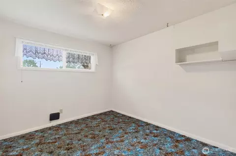 2 Pacific Pl, Longview, WA 98632 photo 19