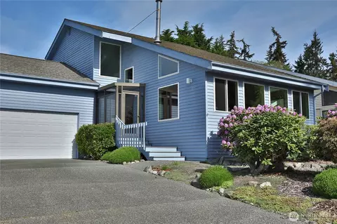 5636 Lenz Pl, Langley, WA 98260