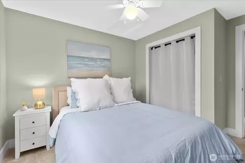 Bedroom - 13806 25th Ave SE, Mill Creek, WA 98012 photo 4 of 5