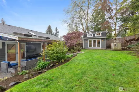 Exterior - 13806 25th Ave SE, Mill Creek, WA 98012 photo 8 of 10