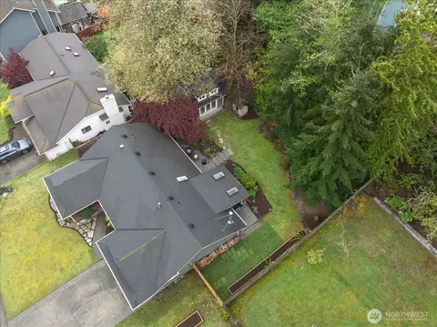 View/Area - 13806 25th Ave SE, Mill Creek, WA 98012 photo 2 of 3