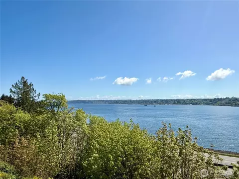 1700 Sunn Fjord Ln #L208, Bremerton, WA 98312