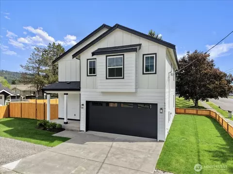Exterior - 5701 Parker Rd E, Sumner, WA 98390 photo 2 of 3