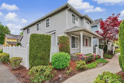 1421 Rooklidge St, Dupont, WA 98327