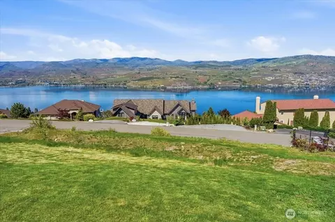 145 Mirabella Dr, Chelan, WA 98816