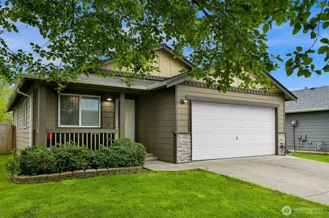 4719 Sandcastle Dr, Blaine, WA 98230
