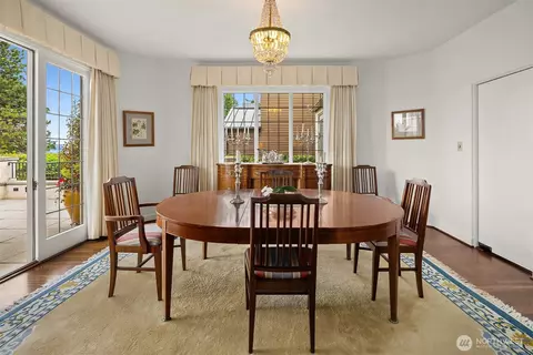 Dining - 1108 39th Ave E, Seattle, WA 98112 photo 1 of 2