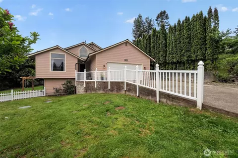 1314 Starlite Ct E, Lacey, WA 98503
