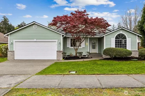 8707 Sebastian Dr NE, Lacey, WA 98516